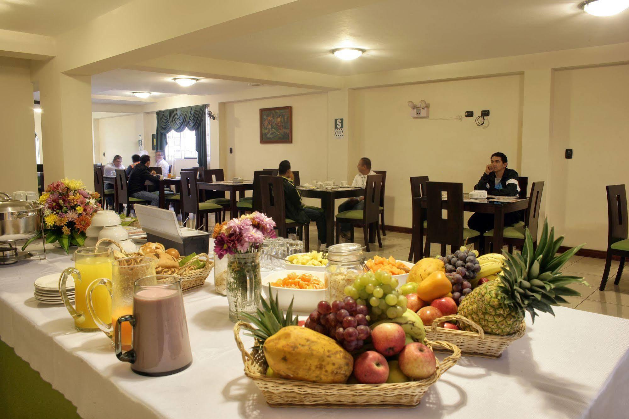 Amara Hotel Lima Buitenkant foto